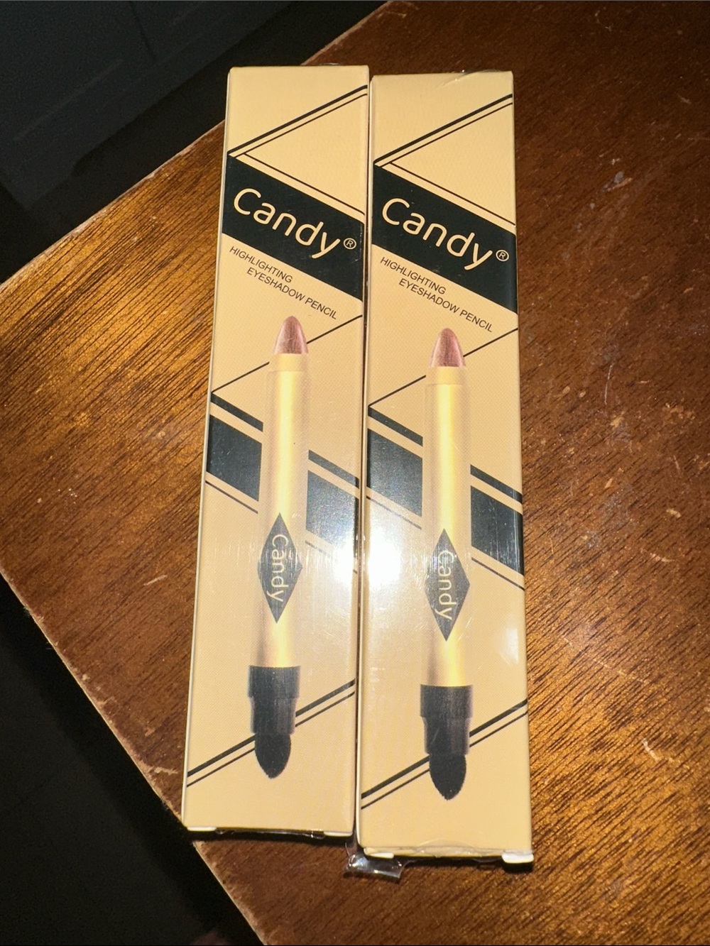 Candy highlighting Eyeshadow Pencil set of 2